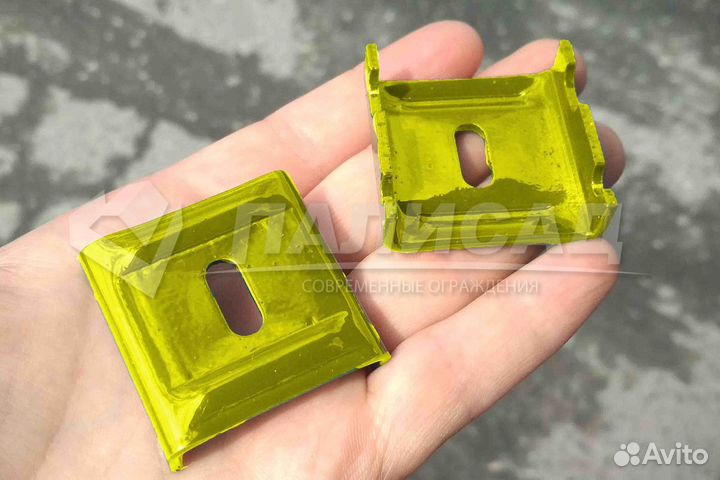 Скоба, фиксатор для еврозабора, 3D забора