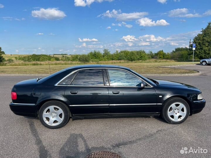 Audi A8 2.5 AT, 1997, 400 000 км