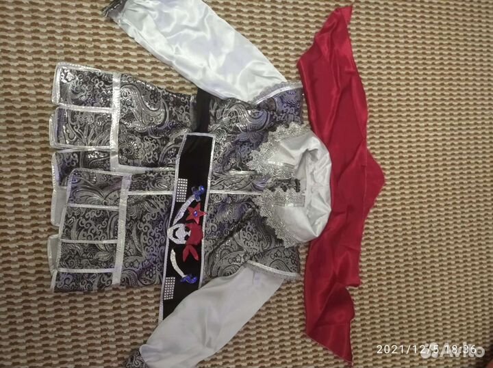 Новогодний костюм пирата