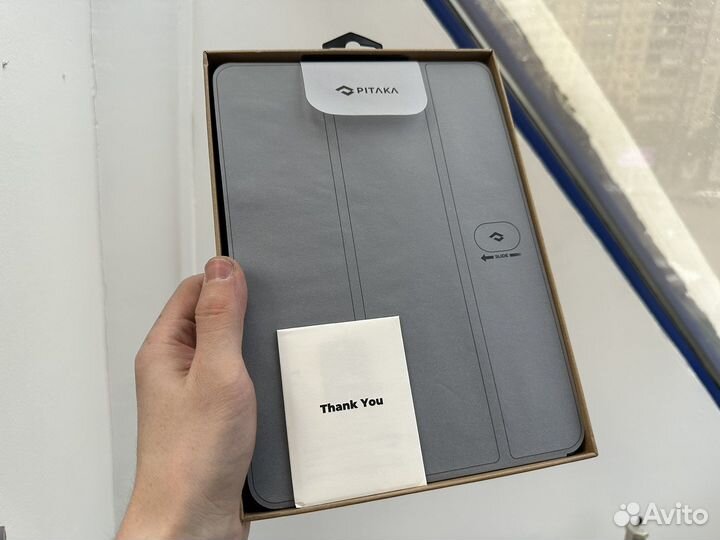 Чехол Pitaka Folio на iPad Air 4 / 5