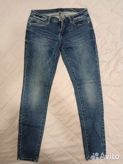 Джинсы
