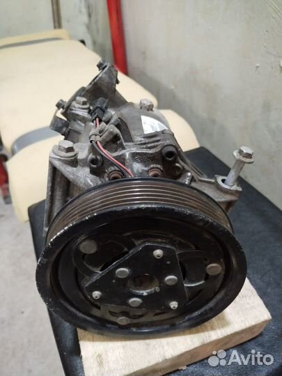 Насос кондиционера Рено Логан2