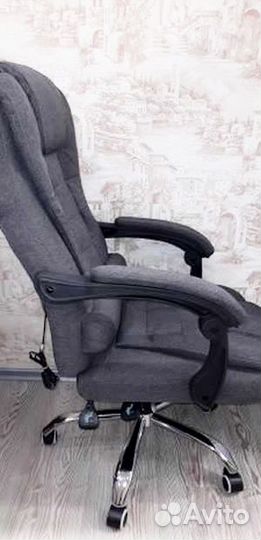 Кресло компьютерное с наклоном спинки