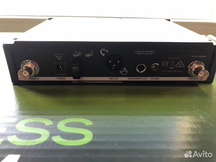 Радиомикрофон Shure BLX 24RE SM58 M17