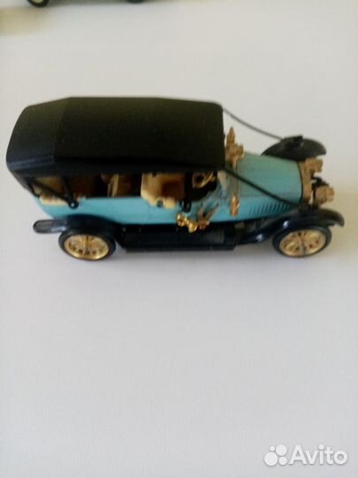 Машины м 1/43