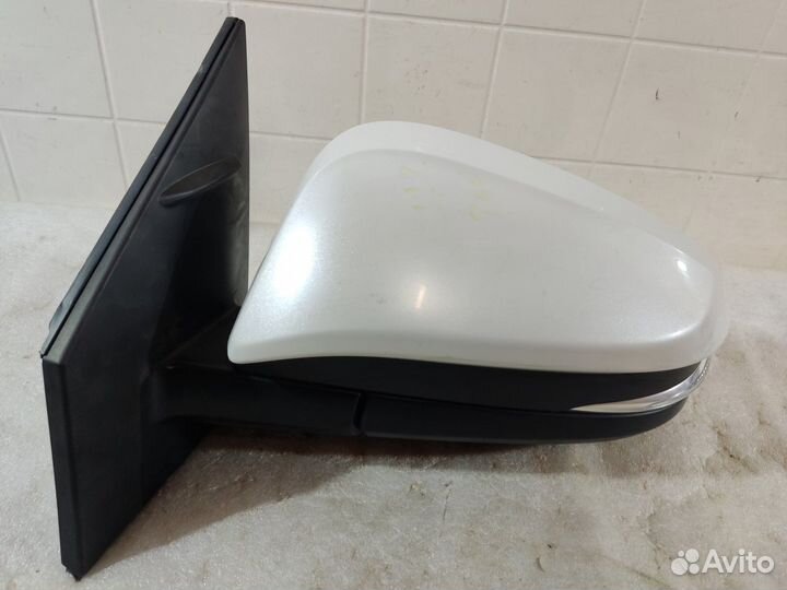 Зеркало 14 контактов левое toyota RAV 8794042g30