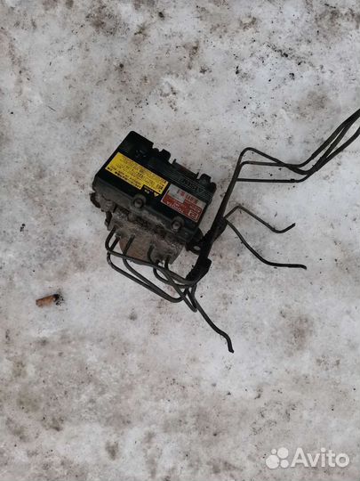 Блок abs Toyota corona premio 210