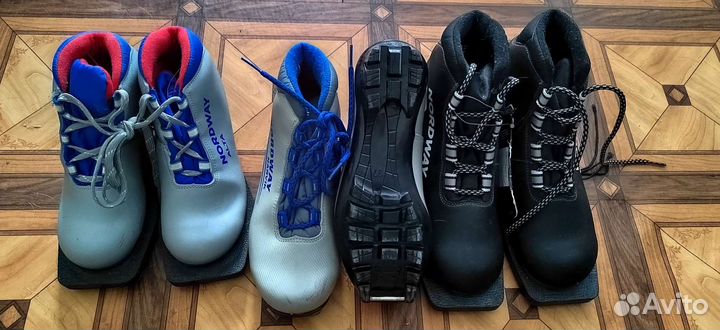 Лыжные ботинки