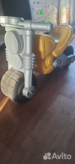 Мотоцикл,каталка,беговел