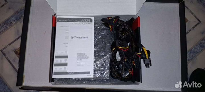 Блок питания Thermaltake Smart RGB 700W