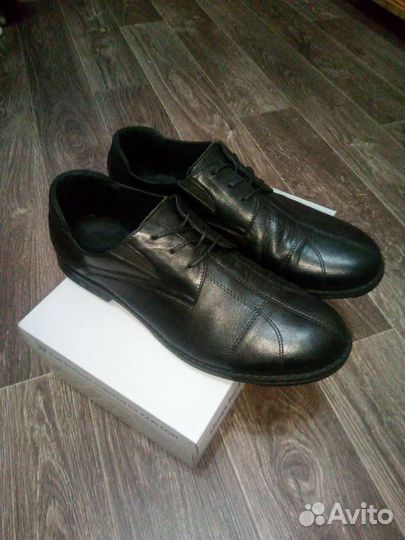 Мужские кожаные туфли 43 размер