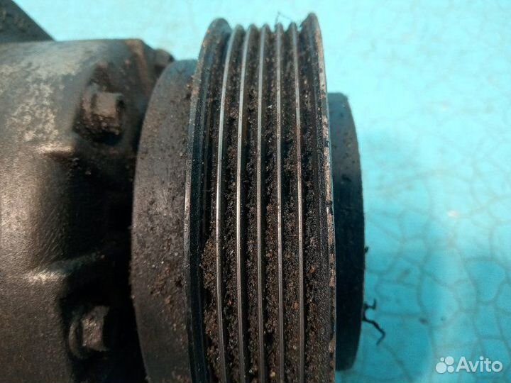 Компрессор кондиционера Kia Opirus LD G6DA 3.8