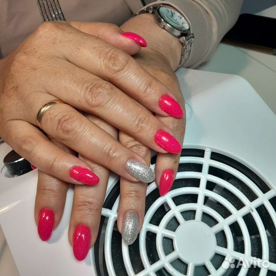 Аппаратный маникюр