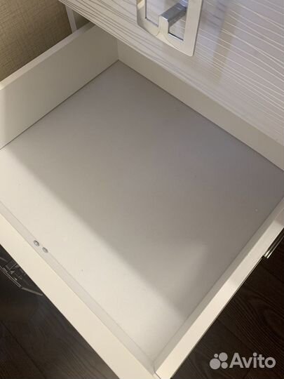 Туалетный столик