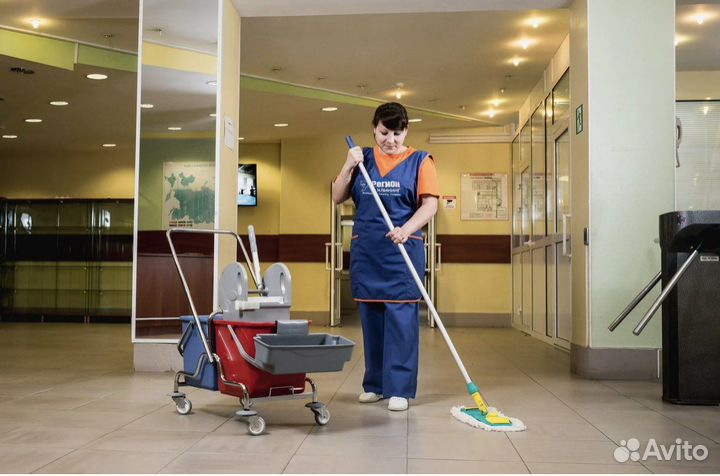 Требуется Уборщица уборщик