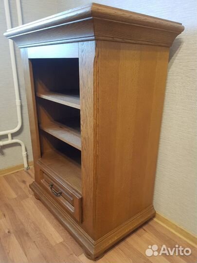 Тумба из дубового шпона