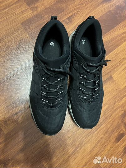 Кроссовки мужские 45 размера