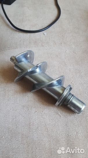 Электромясорубка бу