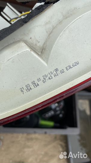 Фонарь задний правый bmw e90