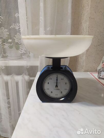 Весы настольные бытовые с чашей