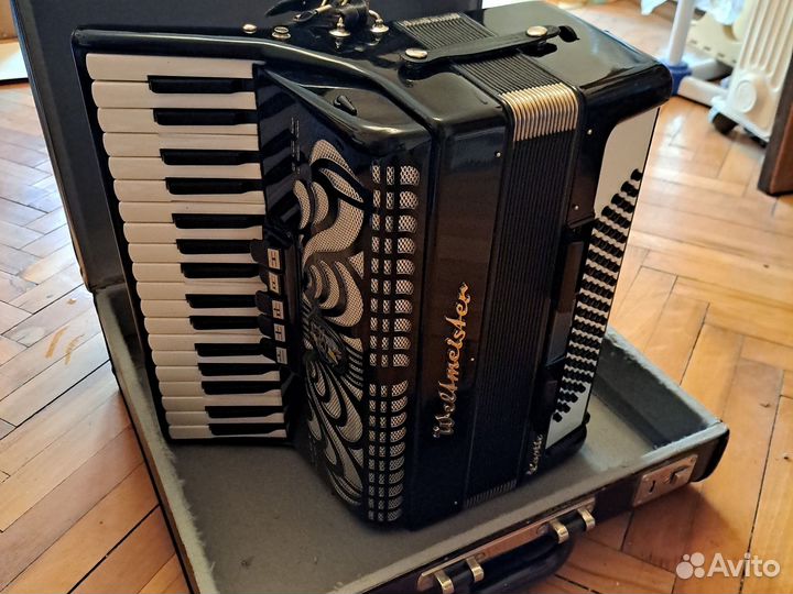 Аккордеон weltmeister 3 4