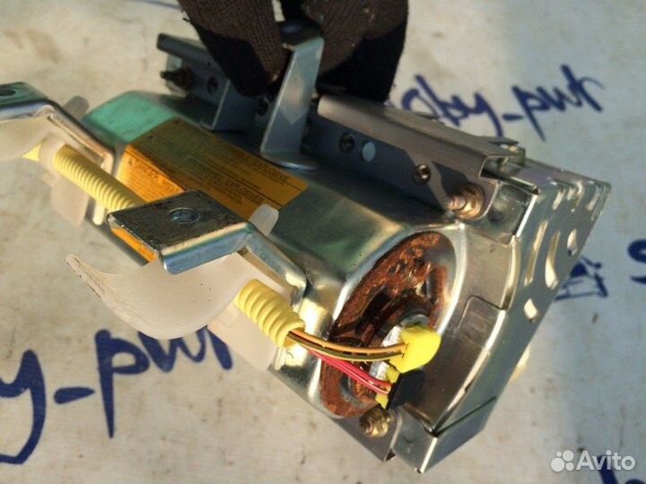 Подушка безопасности передняя Subaru Forester SG5