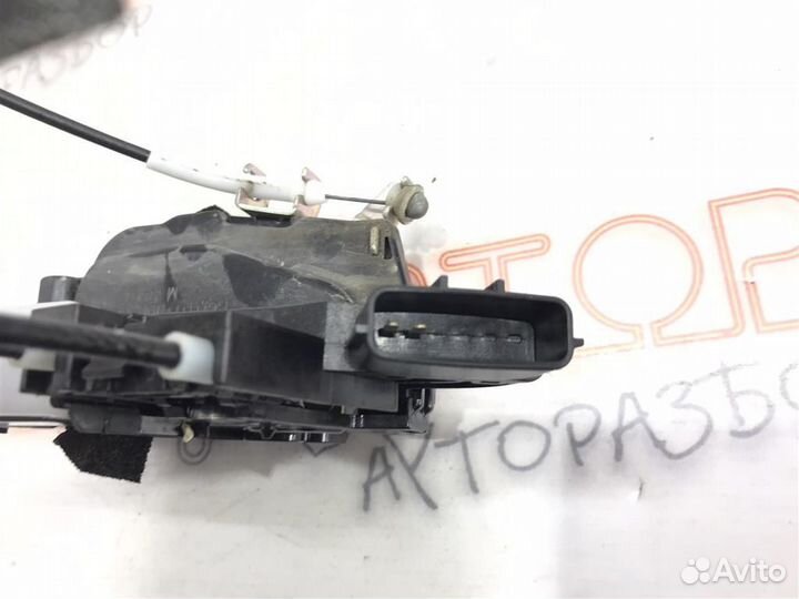 Замок двери передний левый Nissan Teana (J32) 200