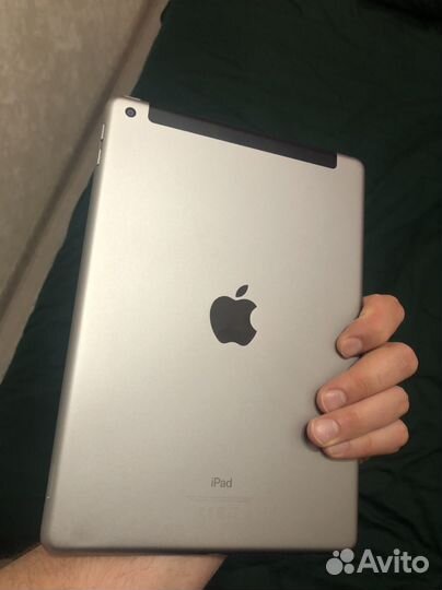 iPad 6 2018 32gb space gray