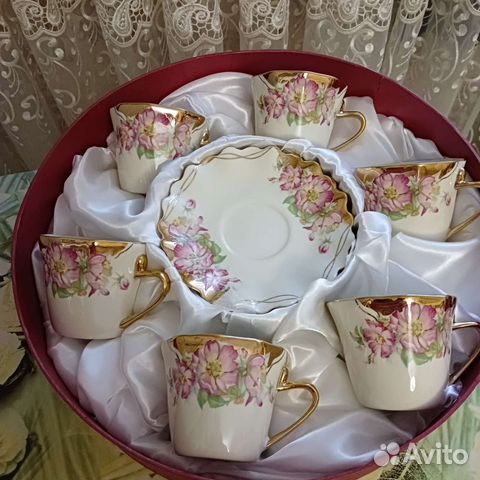 Сервиз чайный и чайная пара