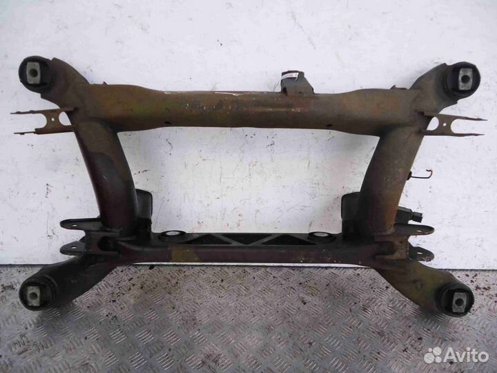 Балка задняя BMW 7-Series E38