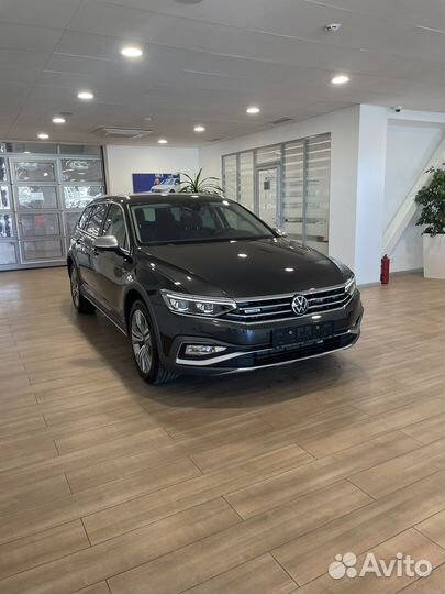 Volkswagen Passat 2.0 AMT, 2022, 27 км