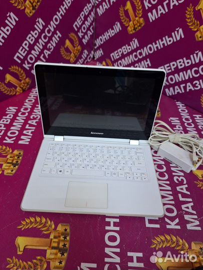 Ноутбук Lenovo Yoga 300-11IBR белый