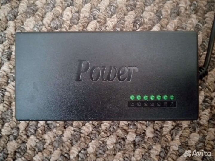 Зарядное устройство универсальное