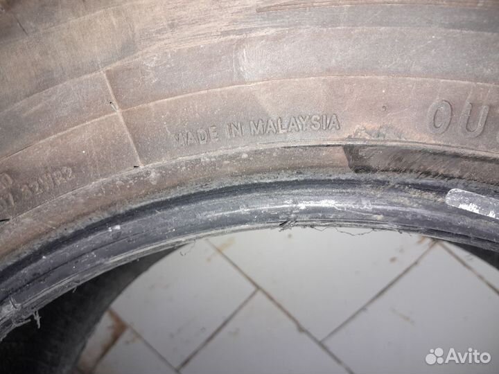 Nitto NT860 215/65 R16 98H