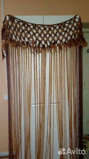 Плетёный ламбрикен