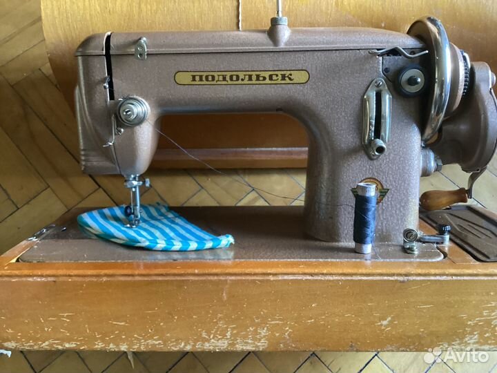 Швейная машинка