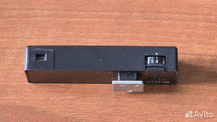 Оптический фото дальномер блик