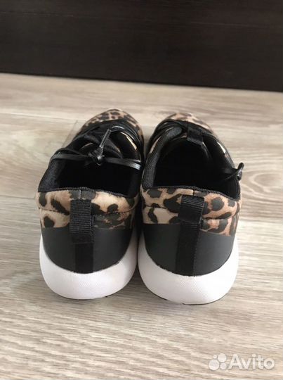 Кроссовки леопардовые h&m