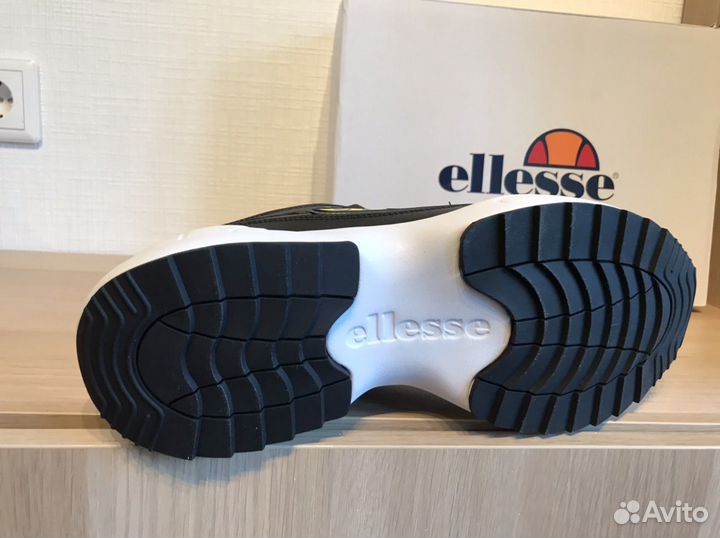 Кроссовки Ellesse 44