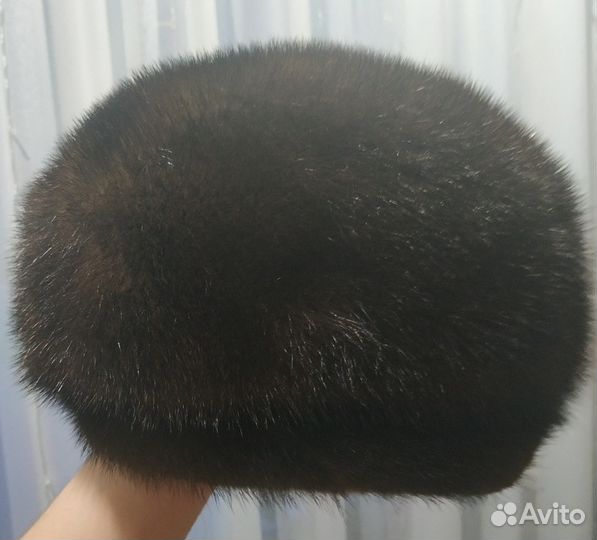 Продам Женскую норковую шапку (берет)