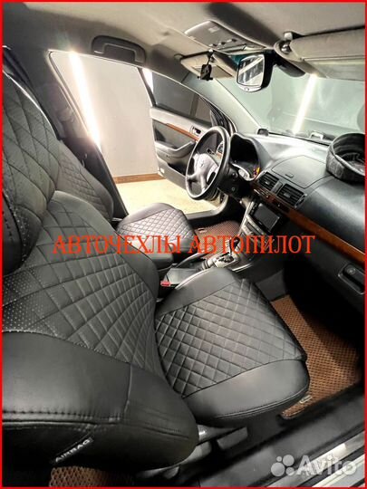 Чехлы Автопилот Toyota Avensis 2 из экокожи чёрные