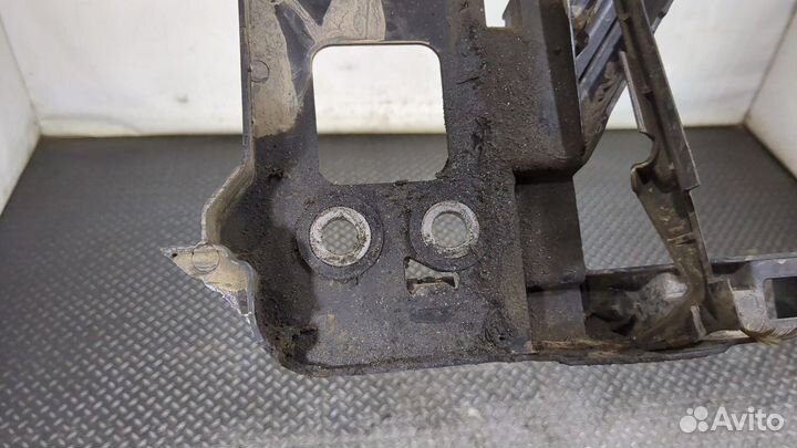 Рамка передняя Audi Q7