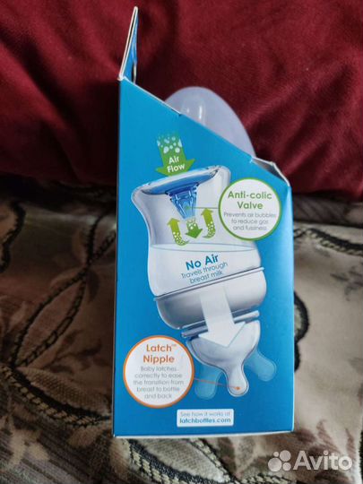 Бутылочка Munchkin для кормления