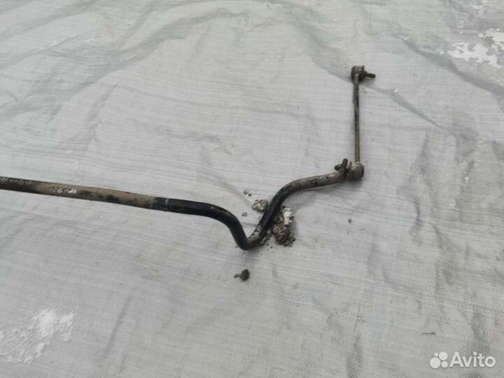 Стабилизатор устойчивости Ford Focus 2 купе 1.8