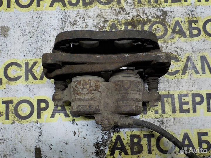 Суппорт передний правый Subaru Legacy Outback III