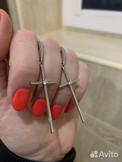 Серьги кресты