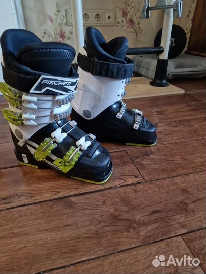 Горнолыжные ботинки детские 21.5