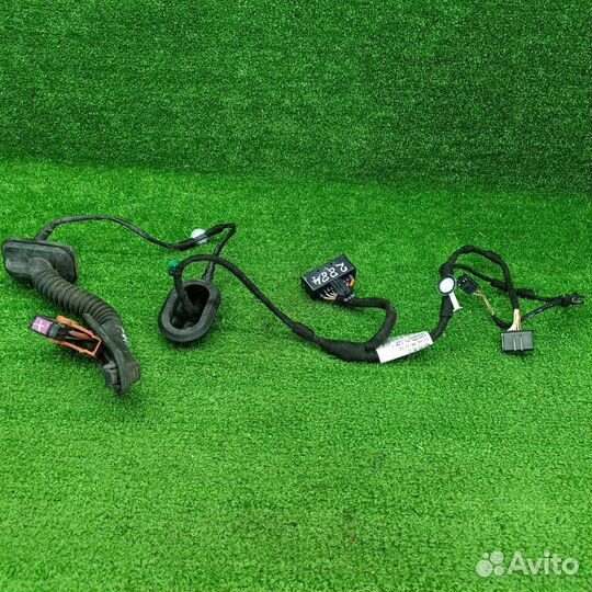 Проводка двери задней правой Volkswagen Jetta 6