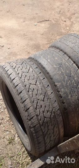 Lassa Competus A/T 2 235/65 R17