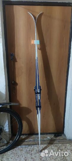 Лыжи с креплениями ботинки палки
